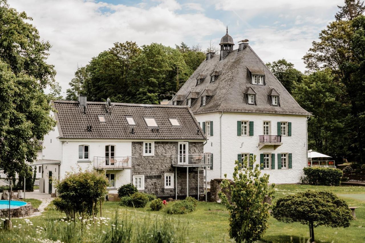 Hotel Gut Landscheid Burscheid Εξωτερικό φωτογραφία